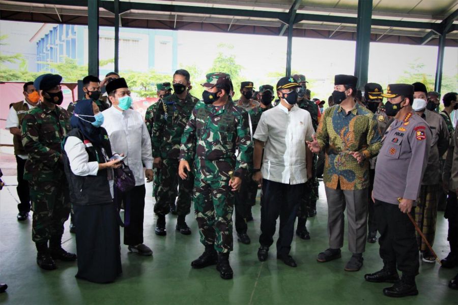 Panglima TNI Bersama Kapolri, dan Menkes Kunjungi Lokasi Vaksin, LDII Tuai Apresiasi