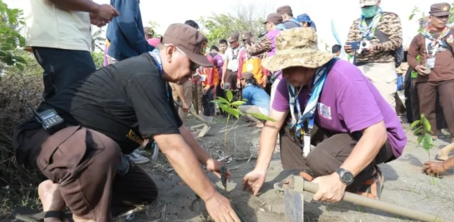 Sako SPN: Memaknai Hari Pramuka dengan Peduli Lingkungan